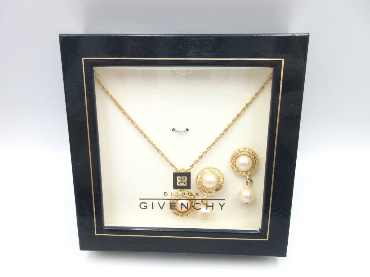 未使用】2点set☆ ジバンシー GIVENCHY ネックレス フェイクパール