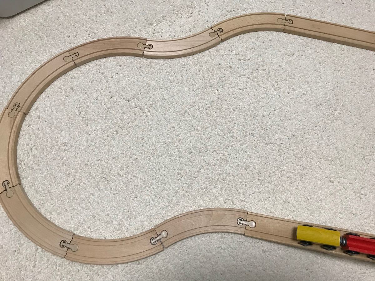Paypayフリマ 木のおもちゃ Ikea 電車 線路など Paypayフリマ 木のおもちゃ Ikea 電車 線路など