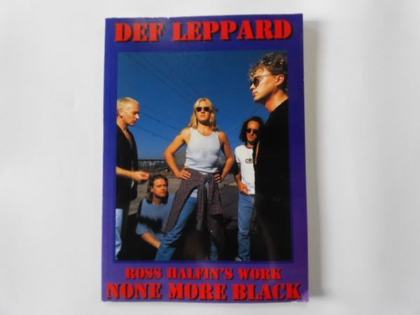 4-041 本 希少写真集 デフ・レパード[DEF LEPPARD]写真集 ROSS HALFIN'S WORK NONE MORE BLACK 1996年 デフレパード_画像1