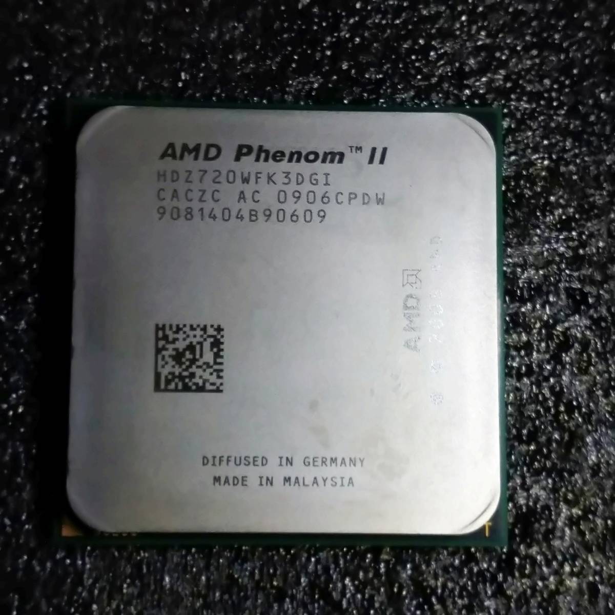 【中古】AMD Phenom II X3 720 Black Edition HDX720WFK3DGI Socket AM3 _画像1