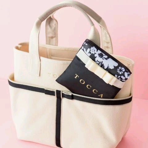 ヤフオク! - 美人百花×TOCCA トッカ フラワーマイエコバッグ ...