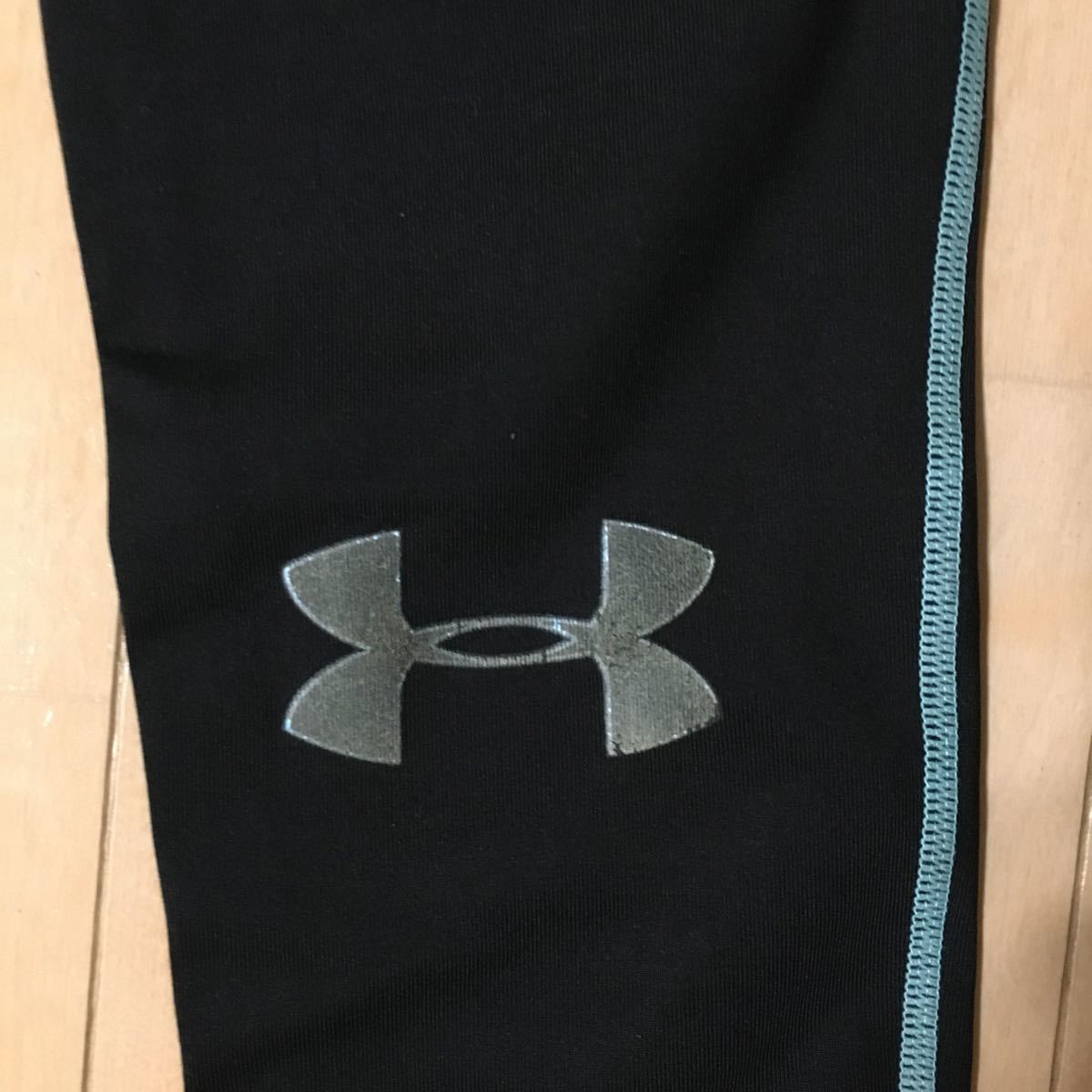 UNDER ARMOUR  スパッツ　MD