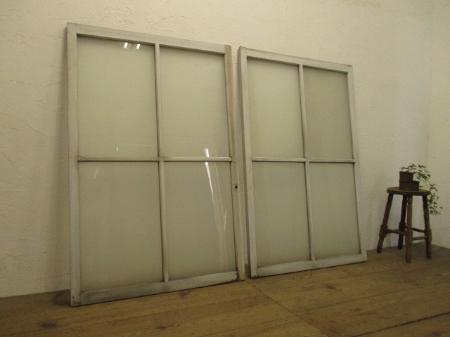 taA061*(1)[H131cm×W87cm]×2 sheets * car Be . old tree frame glass door * fittings sliding door garage sash old furniture interior L under 