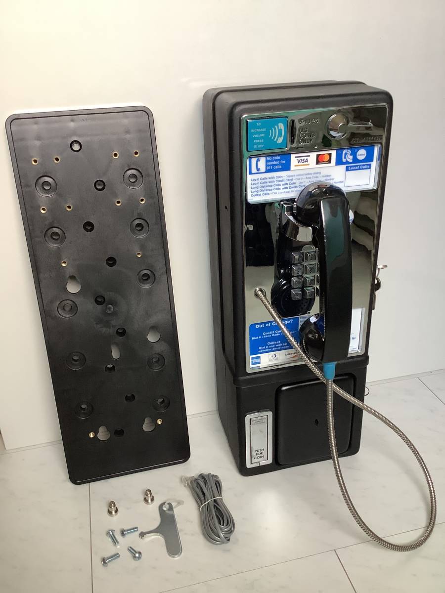 アメリカ　公衆電話機　コイン不要で一般電話機として使用可能　バックプレート付_画像1