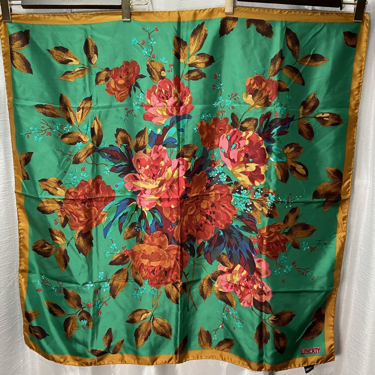 LIBERTY Liberty flower motif silk scarf 