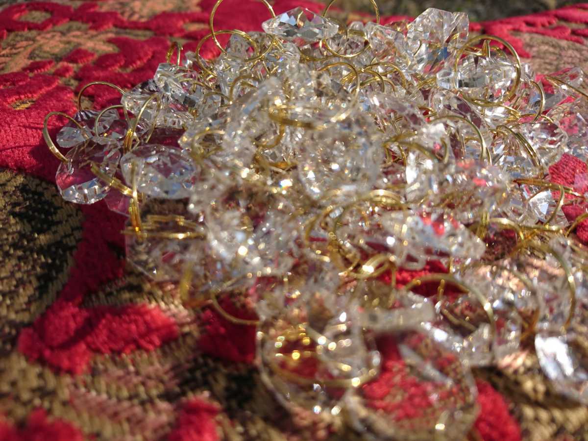  chandelier. beads.500 piece, original work, repair. glass, crystal beads.14 millimeter. ring attaching 