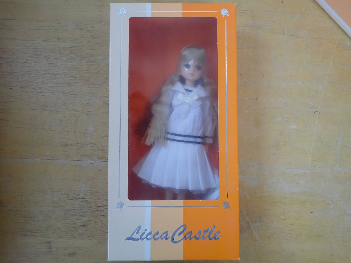 【Z6A】リカちゃんキャッスル　リカ LICCA　04179　制服
