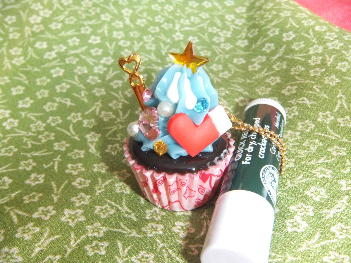  sweets toy * cupcake * blue whip * cupcake * back charm * small articles * secondhand goods * long-term keeping goods 