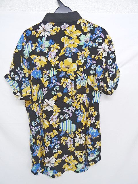 タグ付き未使用・自宅保管品★SOCIETY・TCSS★BUSINESS SHIRT　カラーFloral　花　綿100％　半袖シャツ　サイズ８ _画像2