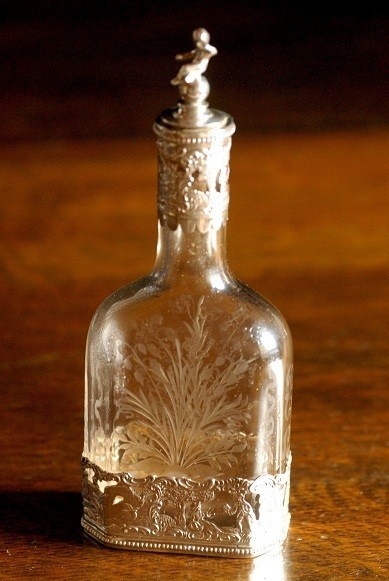 【限定品】 １８９０　純銀製、エンジェルの素敵なリキュールジャグ（c74) 酒器