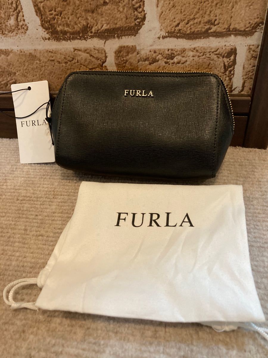 フルラ　ポーチ　FURLA ブラック　新品未使用タグ付き　黒 化粧ポーチ