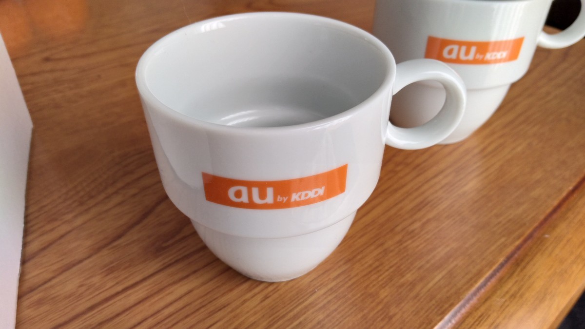 au　エーユー　ペア　コーヒーカップ　非売品　限定 エスプレッソカップ マグカップ