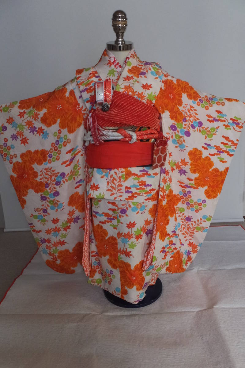 日本製】 七五三3才～５才女児の振り袖1式 格安 昭和のお品です。 3歳