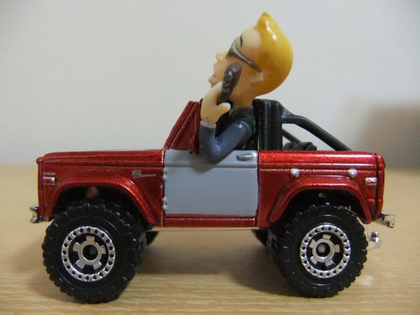 所さん☆トコロさん　マッチボックス　ＦＯＲＤ　ＢＲＯＮＣＯ　赤メタ　長さ約７２ｍｍ_画像2