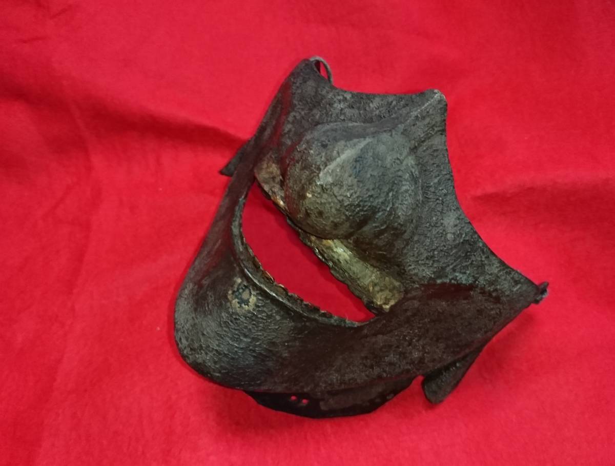 戦国時代~江戸時代 武具 鉄地 漆塗 面頬 骨董品 古玩 検索 武将 武士