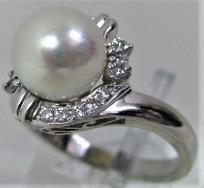 【東京 谷中 質屋おぢさん】 Pt900プラチナ リング指輪 パール8ｍｍアコヤ真珠 ダイヤ0.12ct