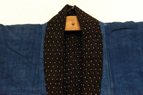 2201S◆長着◆木綿着物◆茶絣・藍無地◆藍染古布◆アンティーク・ヴィンテージ◆昭和レトロ◆リメイク素材_画像6