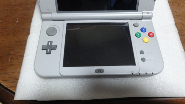 NEW ニンテンドー 3DS LL スーパーファミコンエディション 美品 NINTENDO
