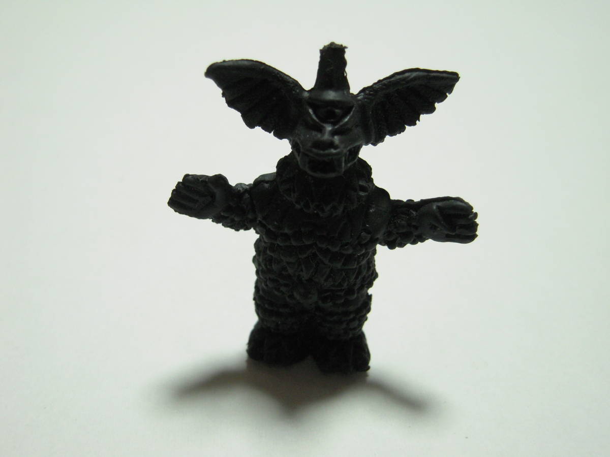☆怪獣 消しゴム 『ブラックサタン』 黒色 ポピー 丸越 ガチャ