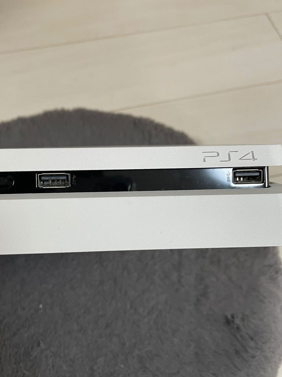 PlayStation4 グレイシャー・ホワイト 500GB CUH-2000AB02 美品