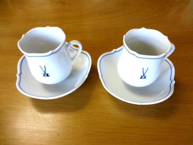 【コーヒーC/S 2客】 MEISSEN マイセン★コーヒーカップ＆ソーサー/ペアセット★剣マーク 双剣 2本の剣 ブルーライン★ドイツ 白磁器_画像1