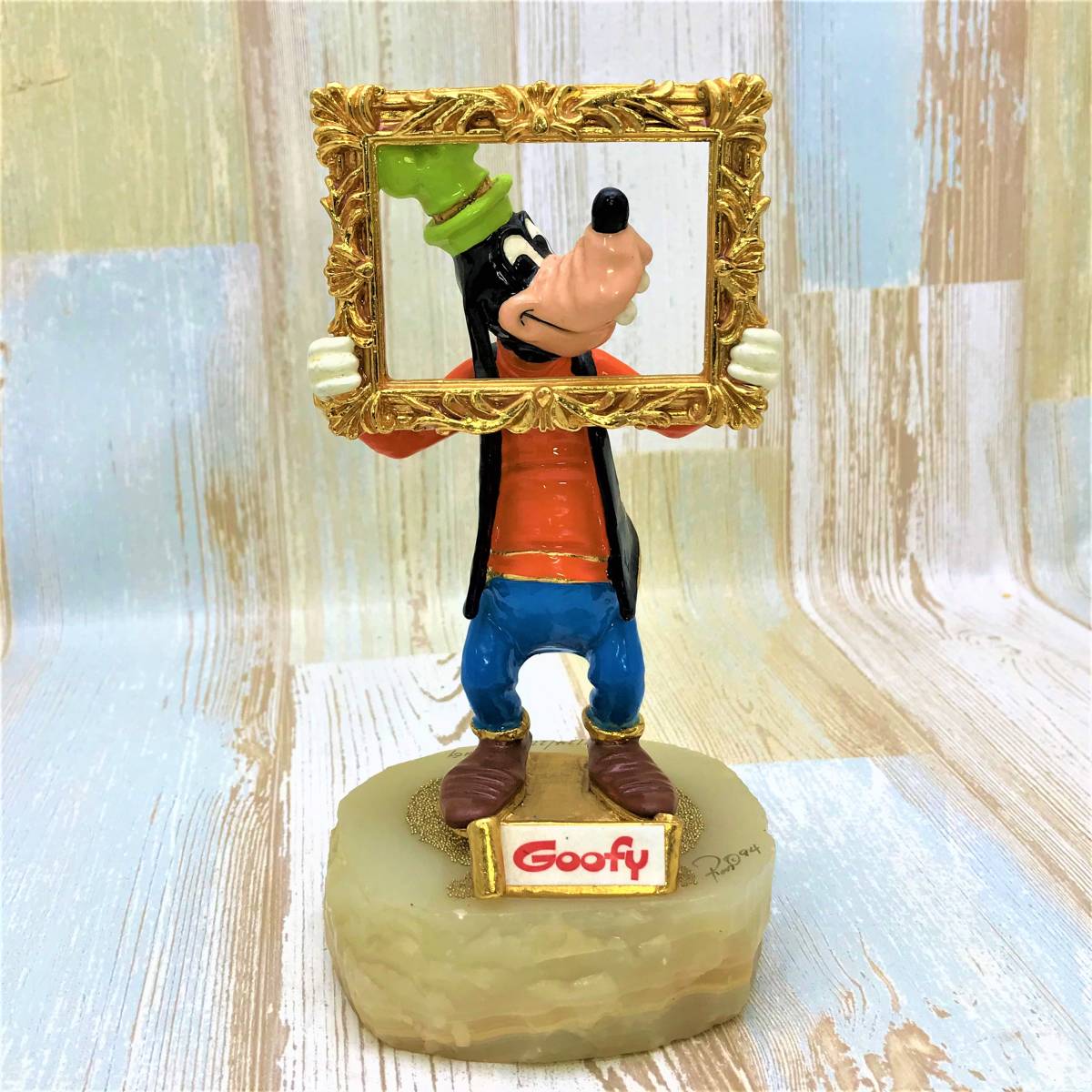 Yahoo!オークション - 限定品レア グーフィー Goofy 額縁 Yahoo!オークション - 限定品レア グーフィー Goofy 額縁