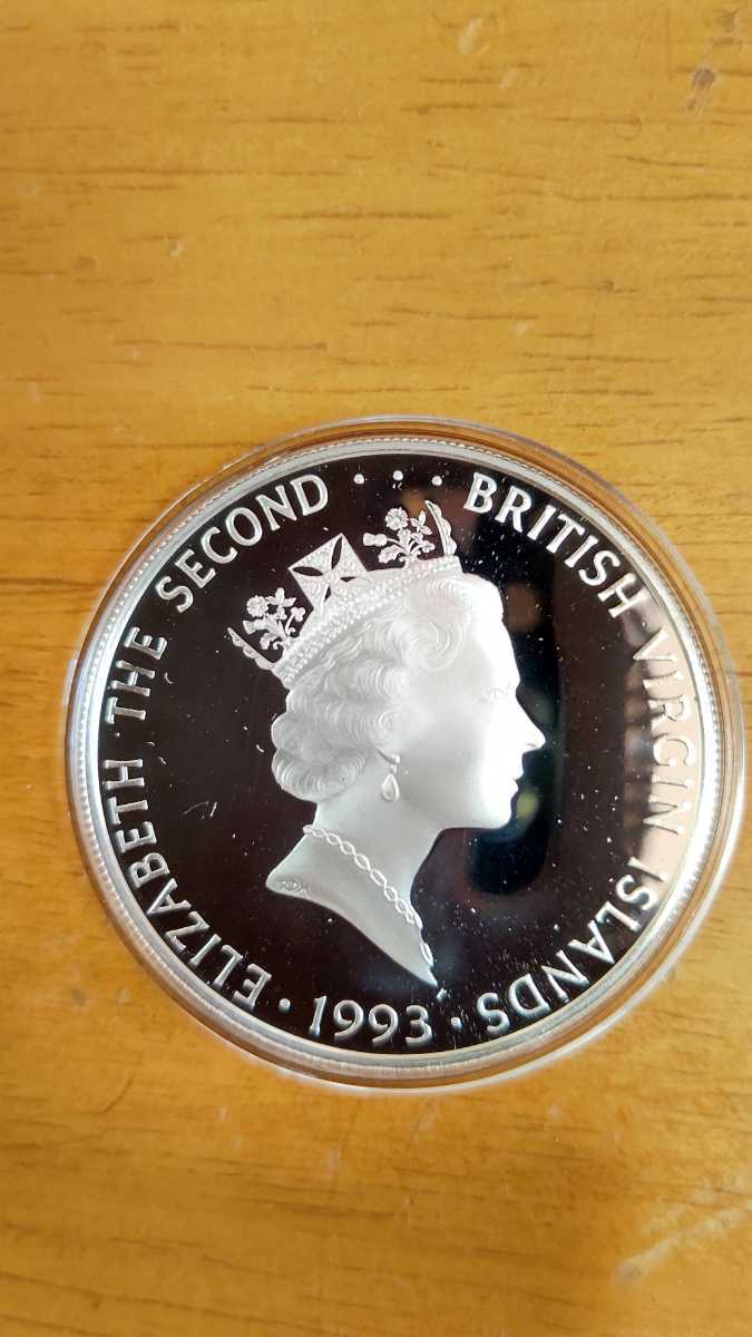  1993年　英領　ヴァージン・アイランド 　人気の雪豹　25ドルPF銀貨、ケース入　 _画像5
