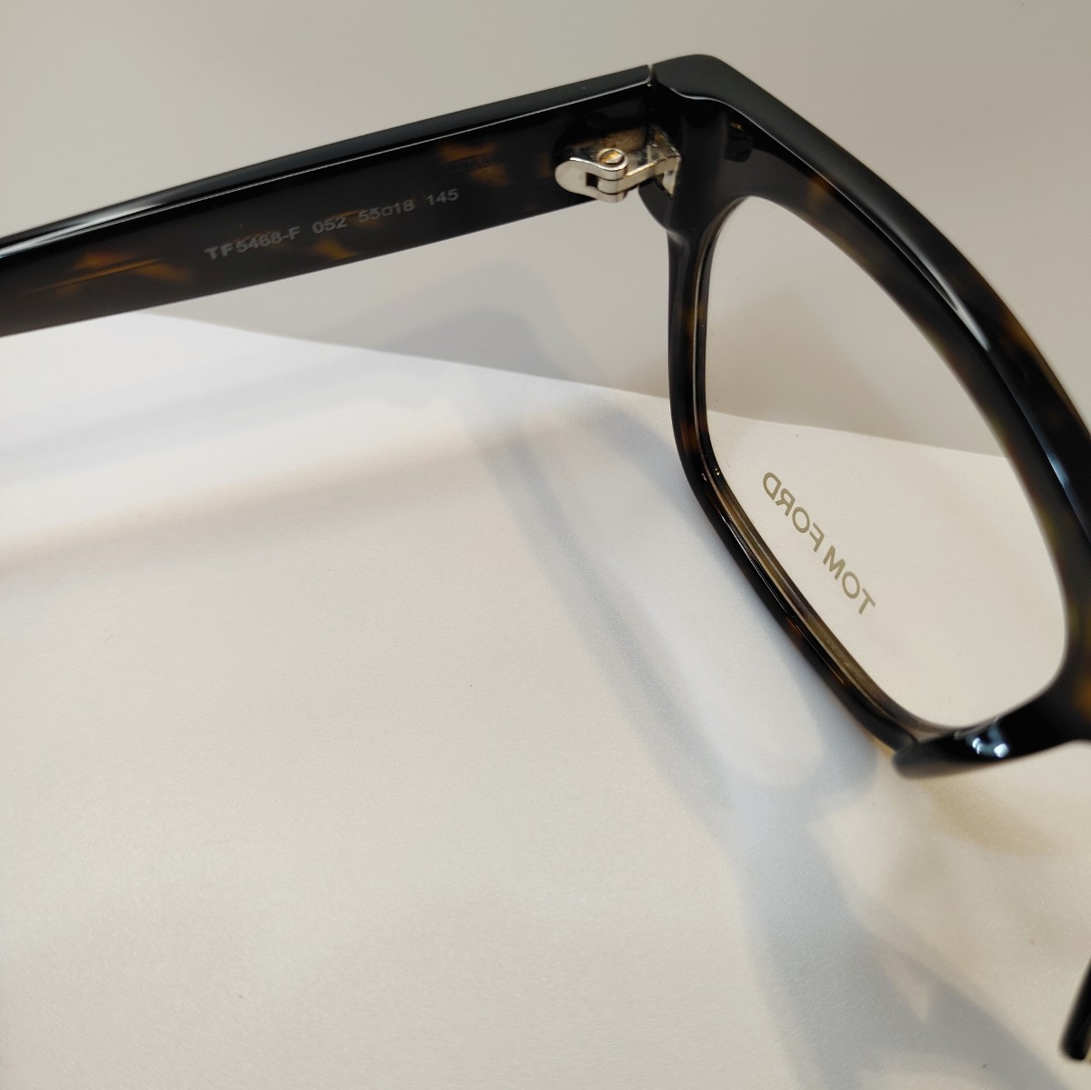 新品 TOM FORD TF5468-F 052 キムタク愛用 トムフォード④ 新品 TOM FORD TF5468-F 052 キムタク愛用 トムフォード④