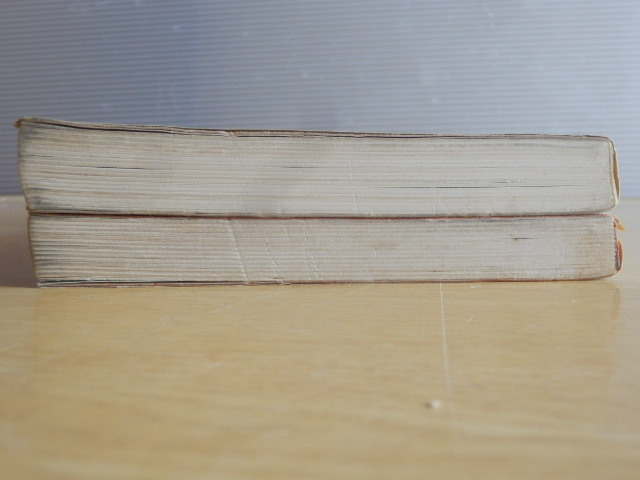 2冊】漢詩の世界・漢詩の風景 石川忠久 昭和50年・昭和51年 初版 2冊】漢詩の世界・漢詩の風景 石川忠久 昭和50年・昭和51年 初版