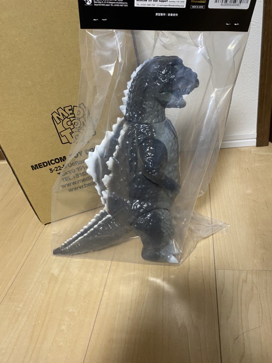 ゴジラ 初代ゴジラ ギニョール版 3期 メディコムトイ 安楽安作謹製