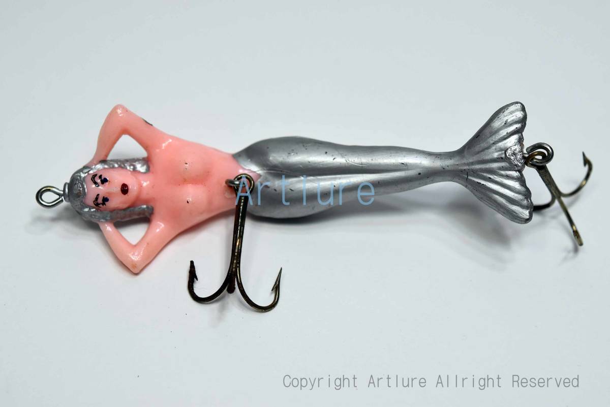 格安販売の MERMAID VIRGIN ,バージンマーメイド ルアー、1950年代 、OLD 珍品蒐集家向け、 LURE、面白ルアー PLASTIC その他 格安販売の MERMAID VIRGIN ,バージンマーメイド ルアー、1950年代 、OLD 珍品蒐集家向け、 LURE、面白ルアー PLASTIC その他