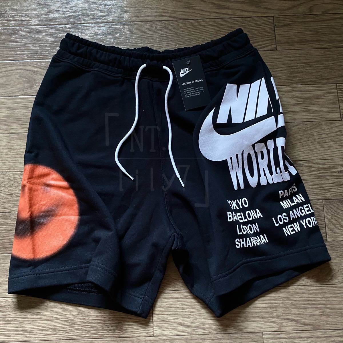 NIKE ナイキ ハーフパンツ ワールドツアー ブラック SWOOSH スウッシュ ショートパンツ 半ズボン オレンジ グリーン