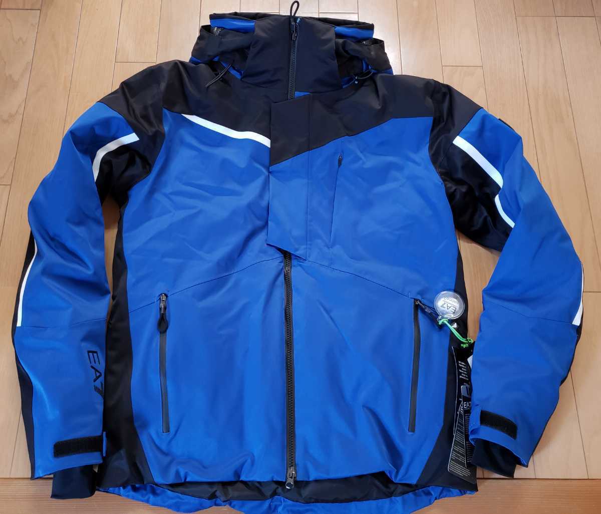 新品未使用 正規店購入 EA7 EMPORIO ARMANI BAMBER JACKET エンポリオ・アルマーニ USA Lサイズ スキージャケット ブルー ブラック ダウンJ