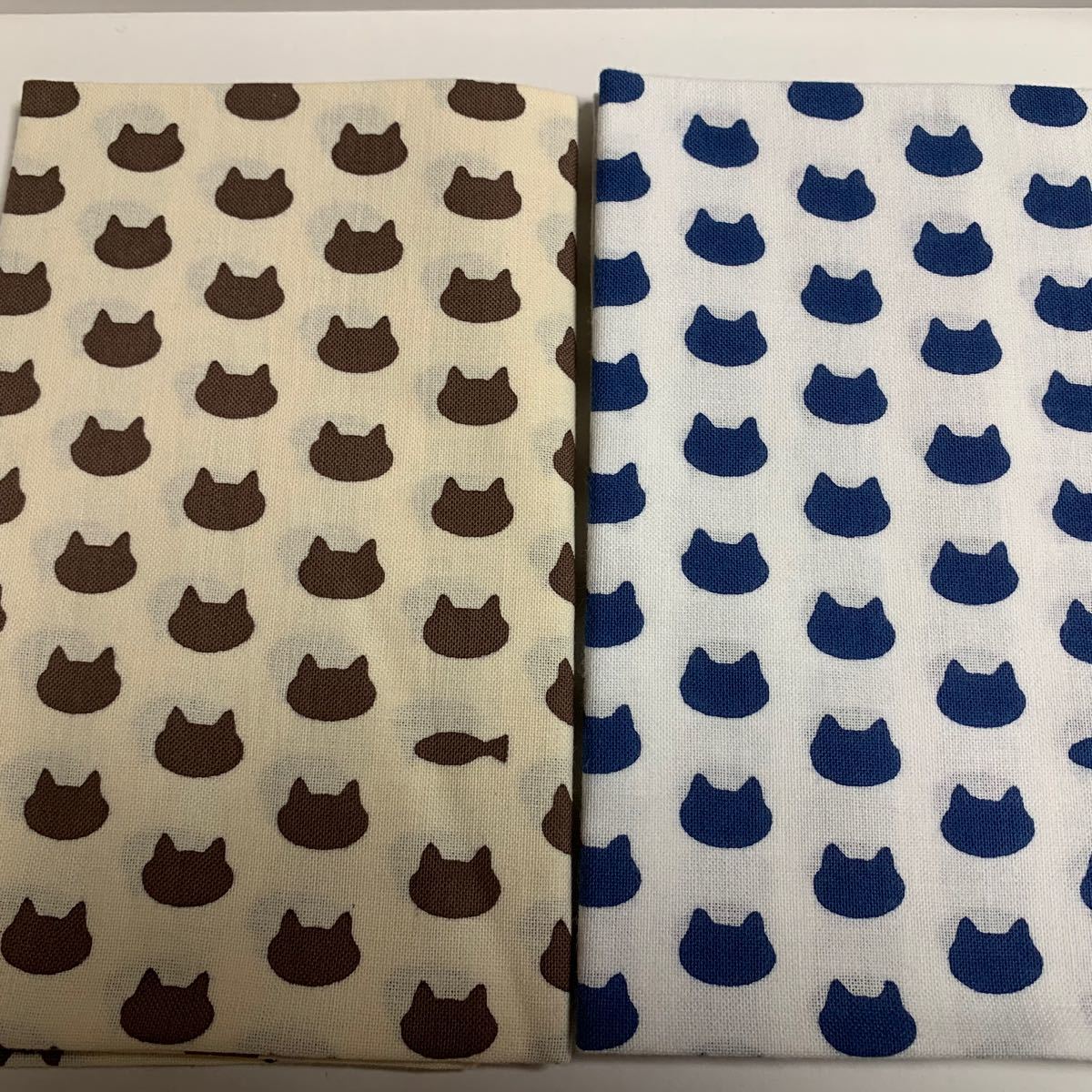 Paypayフリマ かまわぬ 手ぬぐい 猫 豆絞り 白 紺 クリーム 茶 手拭い てぬぐい 2枚セット Paypayフリマ かまわぬ 手ぬぐい 猫 豆絞り 白 紺 クリーム 茶 手拭い てぬぐい 2枚セット