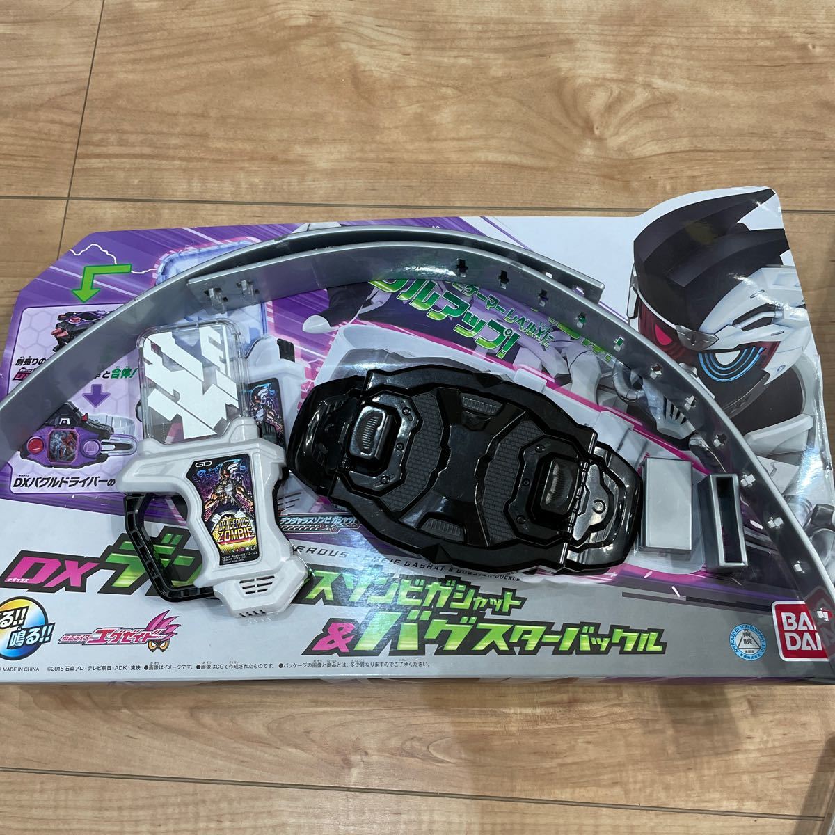 仮面ライダーエグゼイド 変身パッド DXガシャコンバグヴァイザー 仮面ライダーエグゼイド 変身パッド DXガシャコンバグヴァイザー