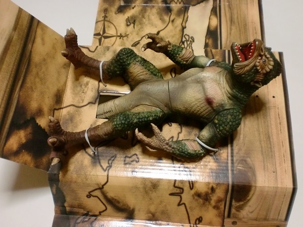 X-プラス 全高25㎝ 金星竜 イーマ竜 ソフビ完成品 12"Tall YMIR 20 MILLION MILES TO EARTH Ray Harryhausen X-PLUS JAPAN　_画像3