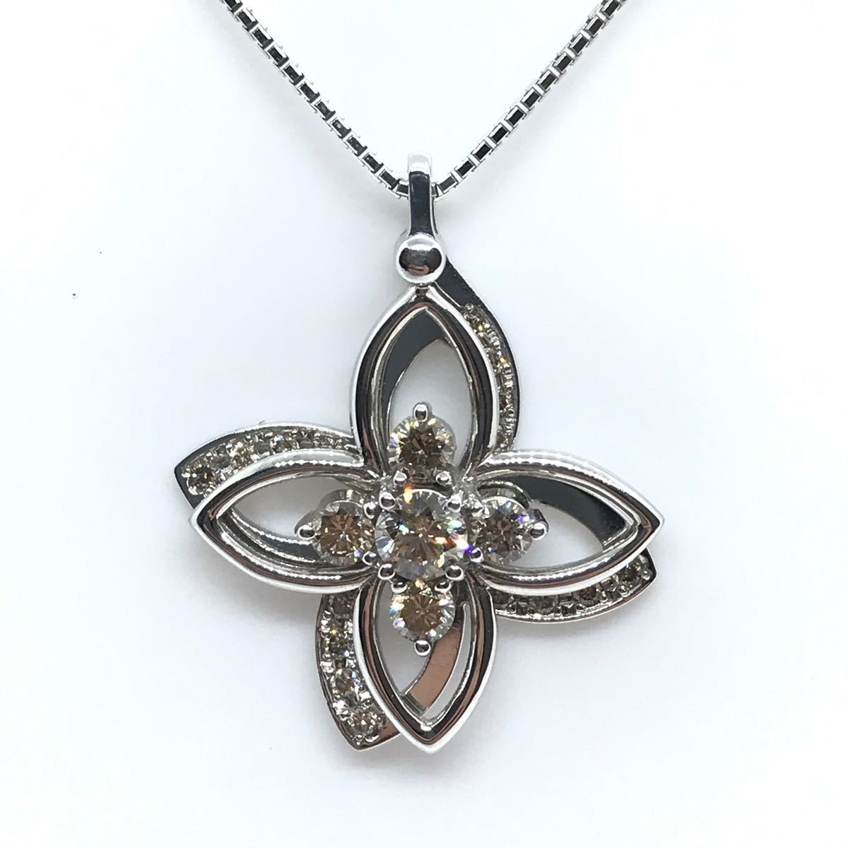ダイヤモンド 0.72ct K18WG レディースネックレス 花 ペンダント