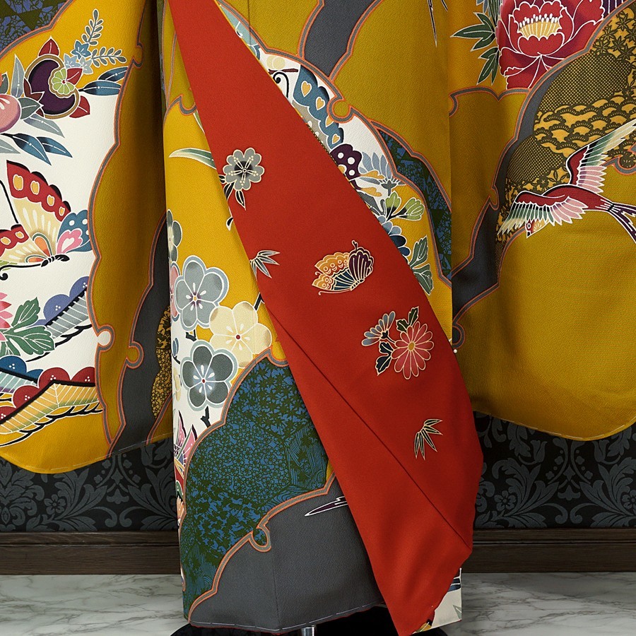 超歓迎】 新品 お仕立て上がり ちりめん生地紅型調お振袖 sushitai.com.mx