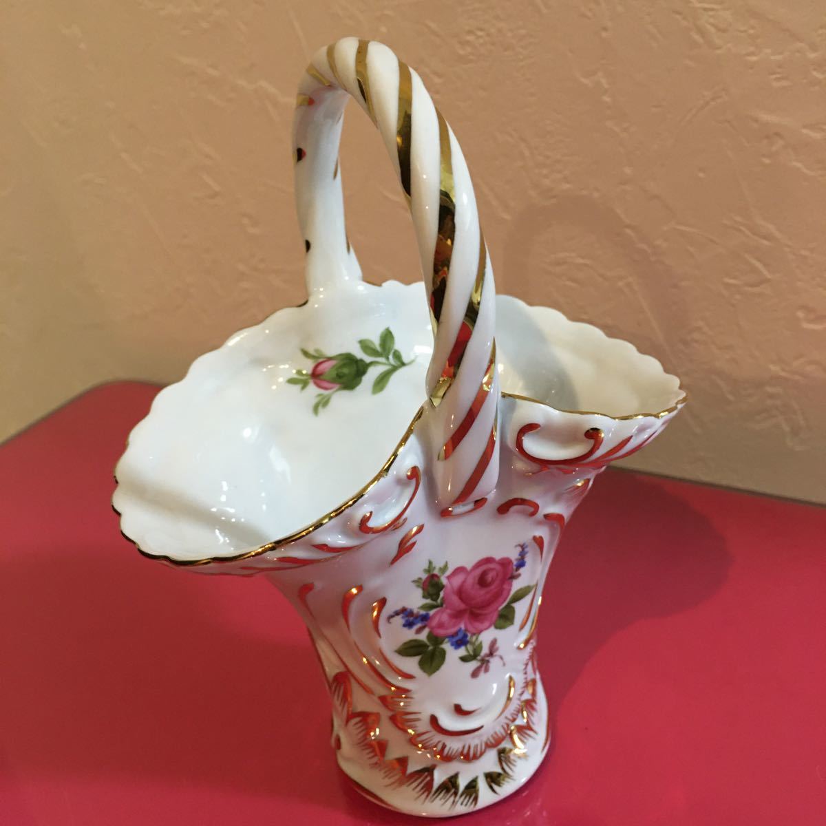 ロイヤルアーデン 小物入れ 花瓶|Yahoo!フリマ(旧PayPayフリマ) ロイヤルアーデン 小物入れ 花瓶|Yahoo!フリマ(旧PayPayフリマ)