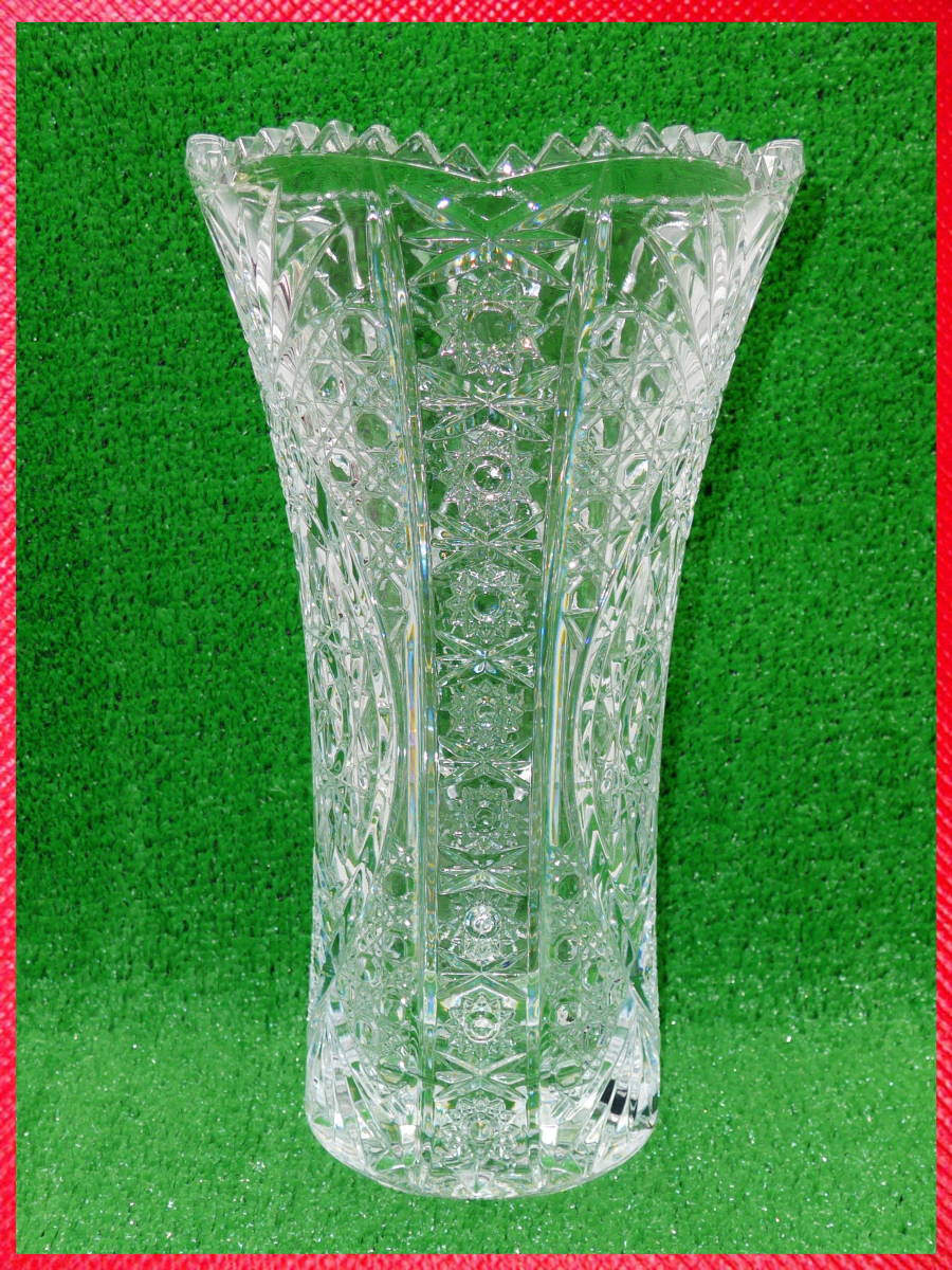 送料無料 クリスタルガラス 花瓶　未使用品_高さ 約２７５ｍｍ