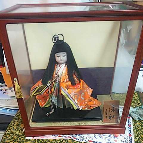 三陽作 市松人形 ガラス木枠 日本人形 着物 扇子 淳和 お人形 三陽作 市松人形 ガラス木枠 日本人形 着物 扇子 淳和 お人形