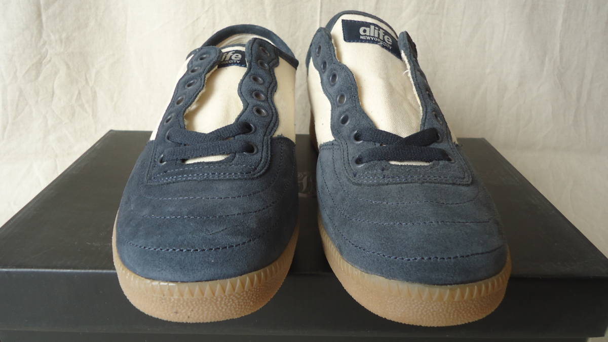 alife EVERYBODY LOW VOLLEY CANVAS/SUEDE 紺/生成り US8.5 , 26.5cm 40%off エーライフ NYC SB スニーカー 匿名配送 ゆうパック_画像3