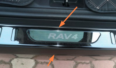 ◎RAV4 50系 リアバンパー エアロ ステップガード 外側 ラゲッジ トランク プロテクター 傷付き防止 1P BLACK 簡単取り付け おしゃれ_画像2