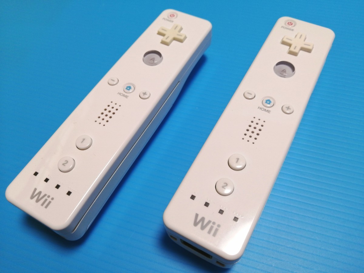 ニンテンドー Wiiマリオカート マリオカート　Wii リモコン（シロ）2個　Wii ハンドル 2個