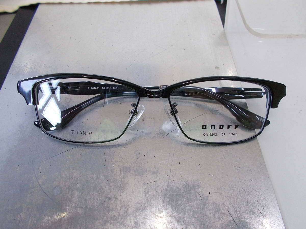 ONOFF オノフ 超かっこいいサーモント ブロウ 眼鏡フレーム ON-5242-3