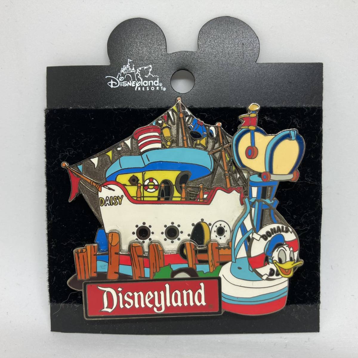 ♪♪ 140 DLR Disneyland アメリカ ピンバッジ ドナルド トゥーンタウン Toontown Homes Series S.S. Daisy Donald's Boat 3D ピン 2001_画像1