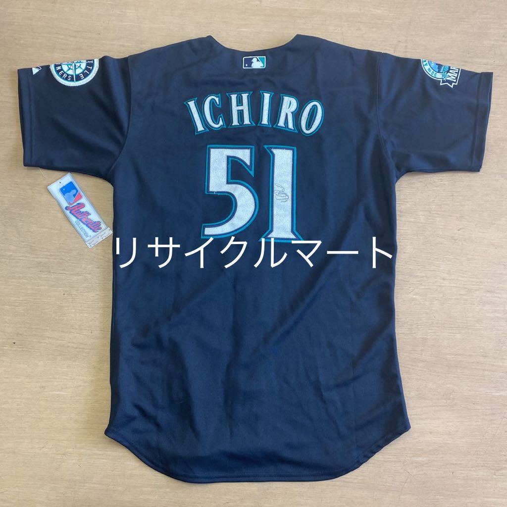 希少　レア　シアトル・マリナーズ イチロー選手＃５１ サイン入り ユニフォーム 30周年　マジェスティック Majestic■MLB_画像1