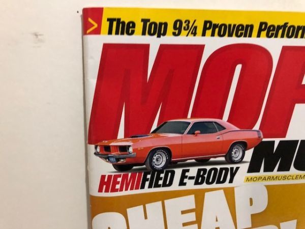 【 MOPAR MUSCLE 】モパー マッスル / アメリカ 車 雑誌 本 / FEBRUARY 2012 / アメ車 プリムス クーダ ダッヂ ダート / マッスルカー_画像2