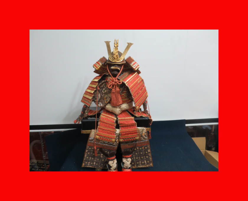 現品限り一斉値下げ! *【人形館】「鎧飾りE-132」五月人形・武者人形