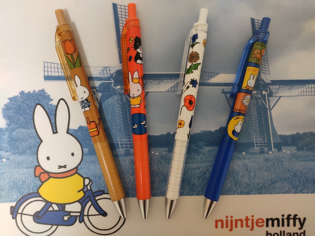 海外限定 ミッフィー miffy　ボールペン 　4本セット